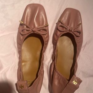 NWB Beautiful tory Burch flats